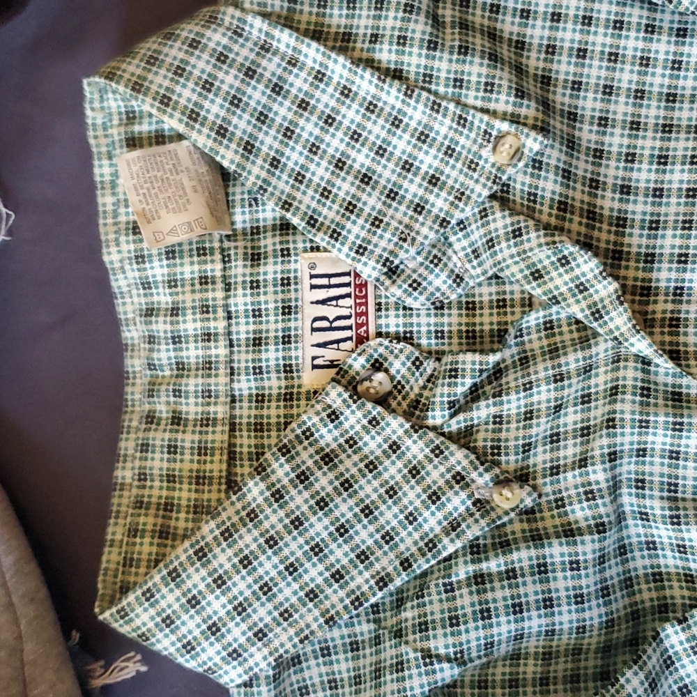 Short sleeve shirt